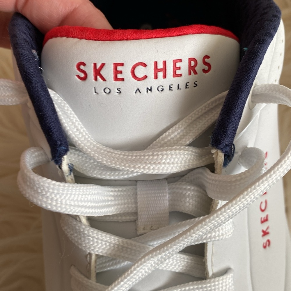 SKECHERS street Los Angeles air-cooled memory foam sneakers - Picture 9 of 12